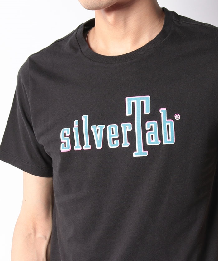 SILVERTAB(TM) グラフィック クルーネックTシャツ ブラック CAVIAR