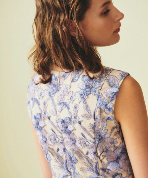 チュールフラワー刺繍ドレス 