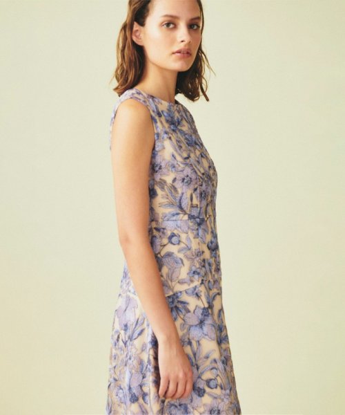 チュールフラワー刺繍ドレス 