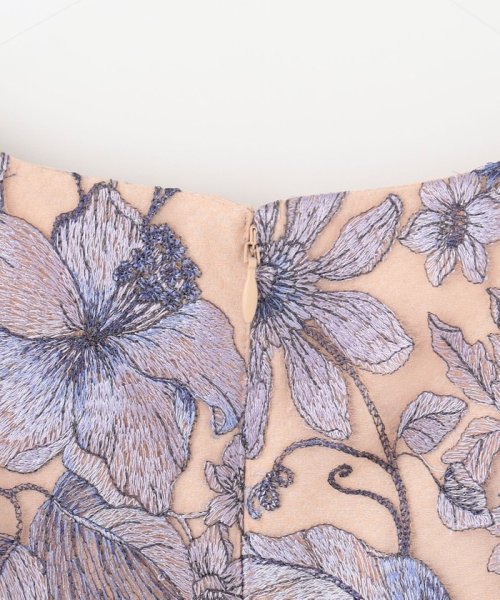 チュールフラワー刺繍ドレス 