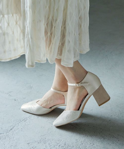 niana ニアナ 結婚式 パンプス パーティーシューズ スクエアトゥ フェイクレザー 合皮 サテン アンクルベルト 靴 スエード 太ヒール 小さいサイズ 大き