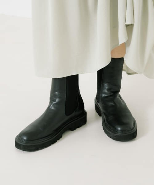 タンクソールサイドゴアブーツ LUCA GROSSI ショートブーツ F427T CAPRI サイドゴア 軽量 KUE1346827916(10368円)