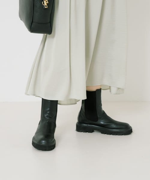 タンクソールサイドゴアブーツ LUCA GROSSI ショートブーツ F427T CAPRI サイドゴア 軽量 KUE1346827916(10368円)