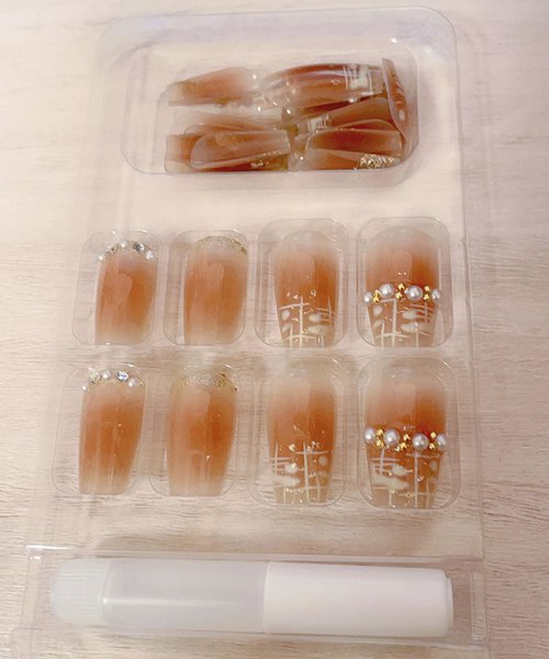 ネイルチップ パール キラキラ ショート ネイルアート 蝶 可愛い アートチップ デコチップ オーバル 人気・おすすめ｜多用途・生活用品におすすめ 口コミ人気 即納 日本国内発送・信頼対応