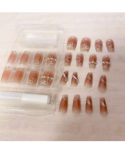 ネイルチップ パール キラキラ ショート ネイルアート 蝶 可愛い アートチップ デコチップ オーバル 人気・おすすめ｜多用途・生活用品におすすめ 口コミ人気 即納 日本国内発送・信頼対応