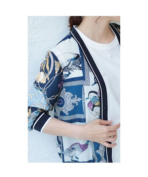Sawa a la mode(サワアラモード)/大人を彩るスカーフ模様の上品カーディガン/img11