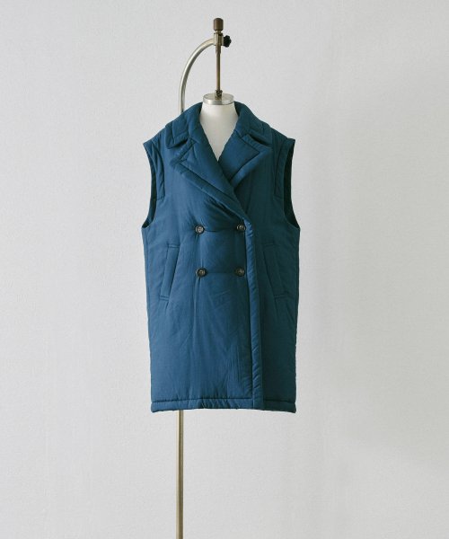 【Audrey and John Wad】コットンシルク厚中わたビッグカラーベスト 