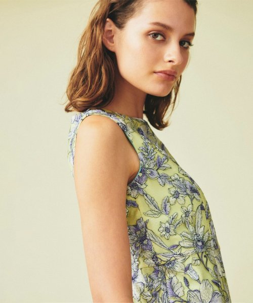 チュールフラワー刺繍ドレス 