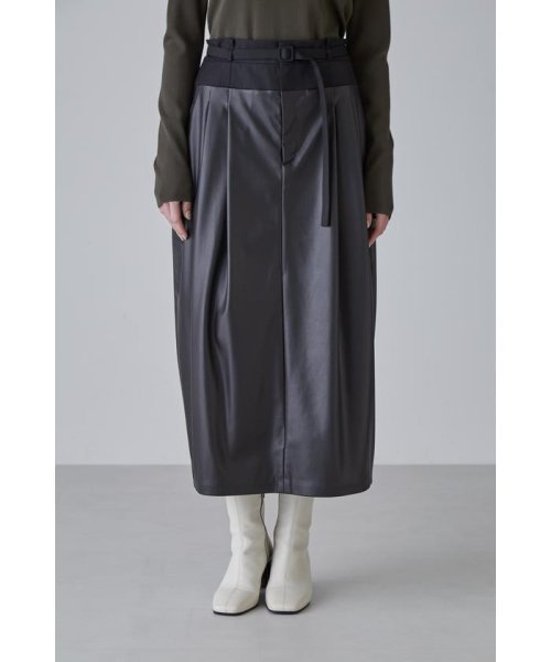 フェイクレザースカート 