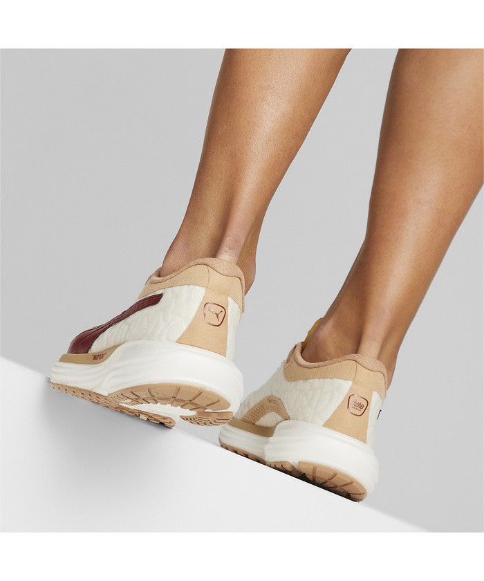 ウィメンズ PUMA x CIELE ディヴィエイト ニトロ 2 ランニングシューズ