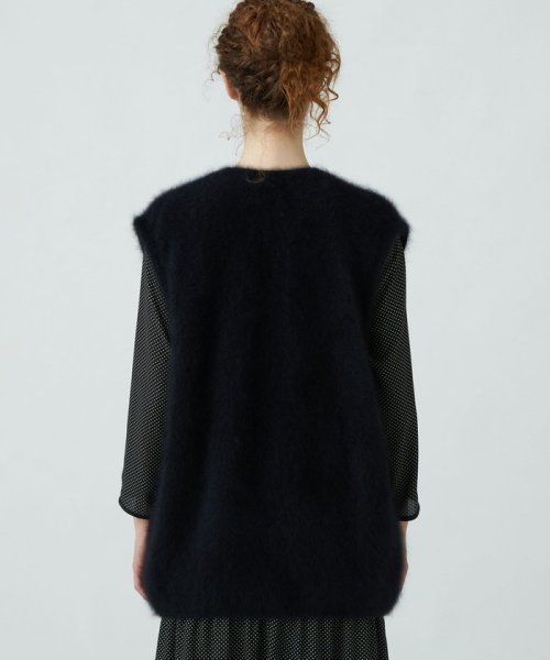 フラッフィーヤーン フロントオープンジレ 