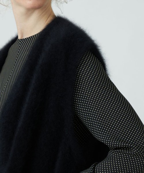 フラッフィーヤーン フロントオープンジレ 