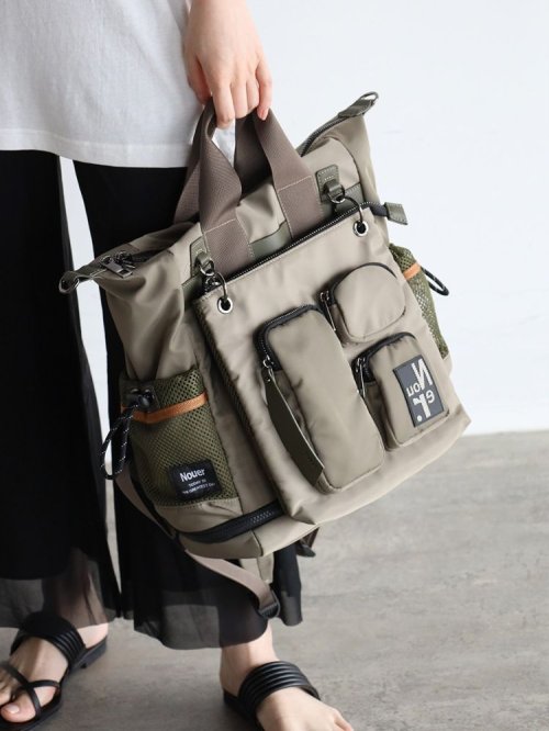 ポケットデザインマルチWAYバックパック 本体 高さ 斜め掛け ロープ