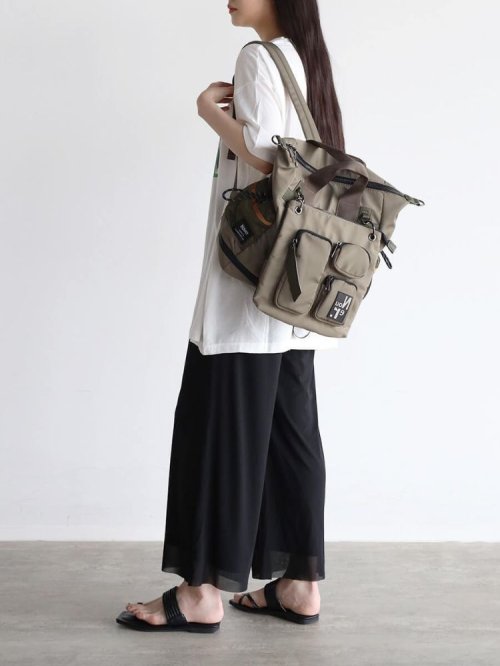 ポケットデザインマルチWAYバックパック 本体 高さ 斜め掛け ロープ