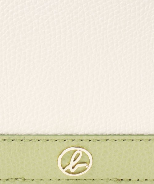 VAW07－01ウォレット 商品説明レザーのカラーコンビが印象的なレザーグッズシリーズ。すっきりとしたデザインで幅広い世代でご使用 ZYX1508982201(11512円)