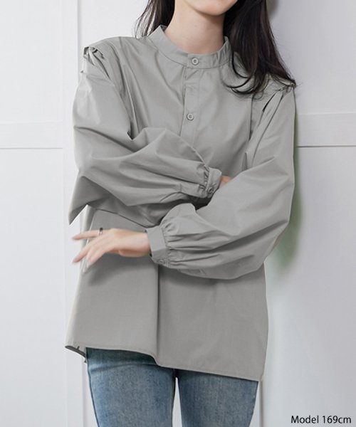 SEU(エスイイユウ)/バルーンスリーブノーカラーブラウス 長袖 二の腕カバー オフィスカジュアル 韓国ファッション/img21