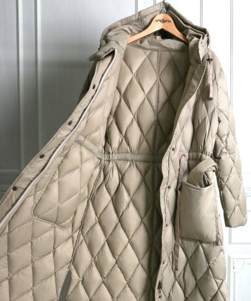 キルティングロングダウンコート(D956) ロング丈キルティングコート