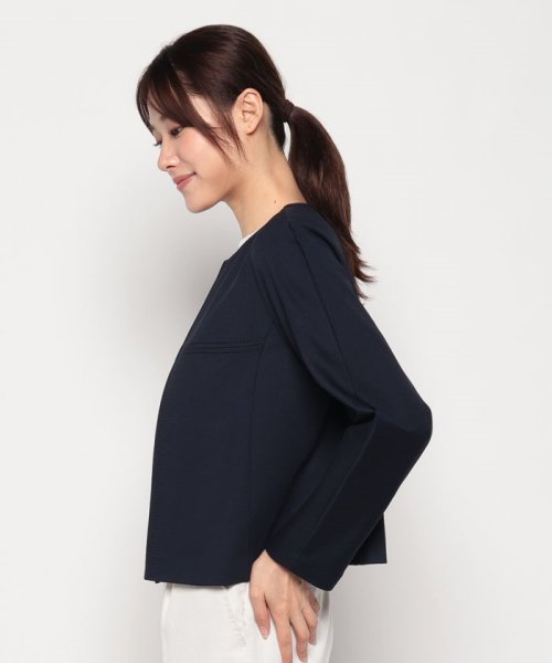 ノーカラージャケット 