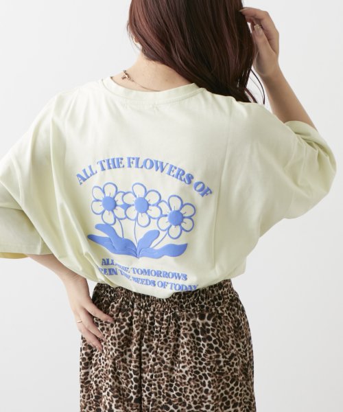 NICE CLAUP OUTLET(ナイスクラップ　アウトレット)/発泡お花BACKプリントTシャツ/img26