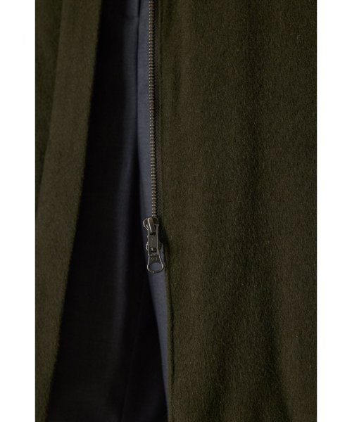 Back side down combination CT side down combination 毛76%ナイロン23%ポリウレタン1%中わた ダウン81%フェザー19%裏地 CT