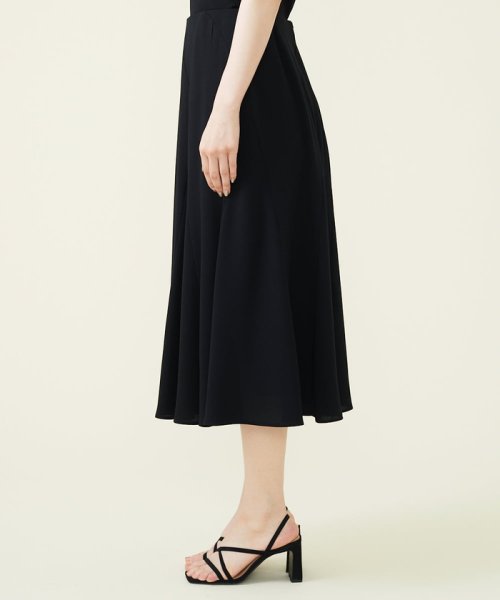 【GEOMETRY】バックサテンジョーゼットフレアスカート その他のスカート R2581466372(19734円)