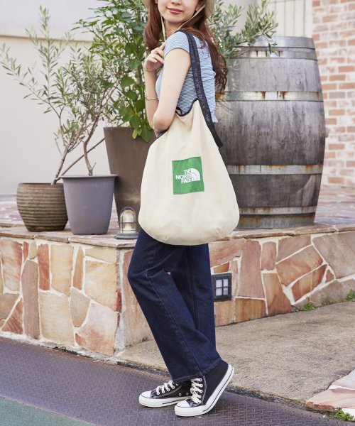 THE NORTH FACE(ザノースフェイス)/◎韓国ノース限定商品◎【THE NORTH FACE / ザ・ノースフェイス】CIRCULAR TOTE / サーキュラー トートバッグ NF0A81BW/img05