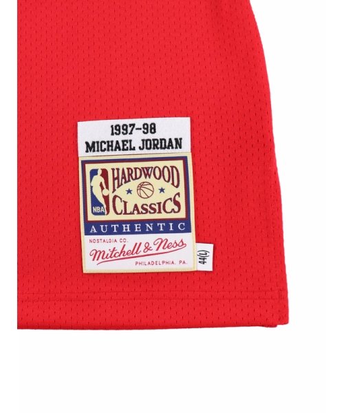 Mitchell & Ness(ミッチェルアンドネス)/マイケル・ジョーダン ブルズ ロード オーセンティックジャージ 1997－98 CHICAGO BULLS ROAD AUTHENTIC JERSEY BULL/img04