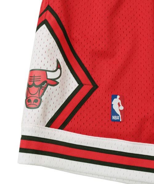 Mitchell & Ness(ミッチェルアンドネス)/ブルズ ロード スイングマンショーツ 1997－98 CHICAGO BULLS Swingman Shorts Scr － CHI Bulls 97－98/img05