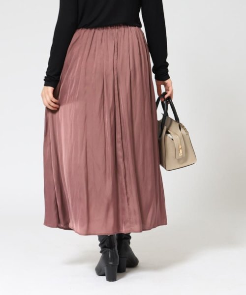 SHOO・LA・RUE　DRESKIP(シューラルー／ドレスキップ)/女性らしさあふれる サテンギャザースカート/img14