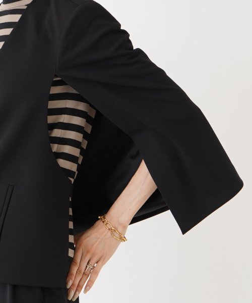【小林ゆりさん着用】ケープ風ジャケット【NEMIKA×Number】 