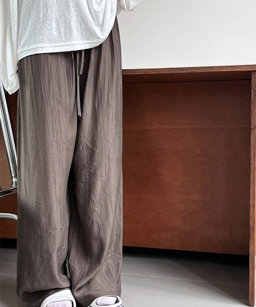 ARGO TOKYO(アルゴトウキョウ)/Wrinkle Processing Easy Wide Pants 22100　皺加工イージーワイドパンツ　ワイドパンツ　イージーパンツ　ロングパンツ　ウエス/img09