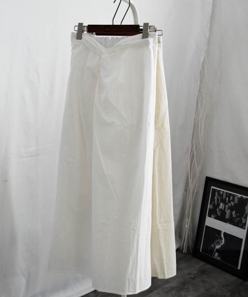 ARGO TOKYO(アルゴトウキョウ)/Back Rubber Twist Aline Long Skirt 222027 バックゴムツイストロングスカート　ロングスカート　マキシスカート　ツイストス/img30