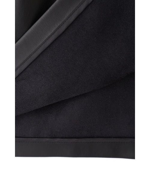 フェイクレザースカート 