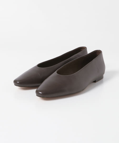 REMME POINTED SQUEARE PUMPS