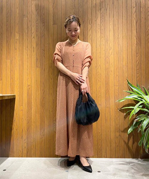 kaene　ラメドビータックスリーブドレス この商品は