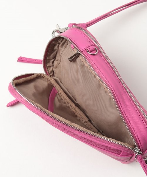 イタリアンシープ多機能ポシェット 色移り注意