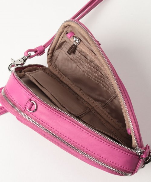 イタリアンシープ多機能ポシェット 色移り注意