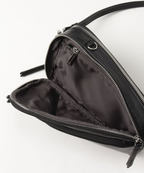 イタリアンシープ多機能ポシェット 色移り注意