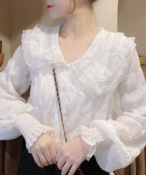 Dewlily(デューリリー)/フリルレースブラウス 韓国ファッション 10代 20代 30代 バックスタイル 大人 可愛い タックアウト おしゃれ シンプル 長袖 きれいめ/img05