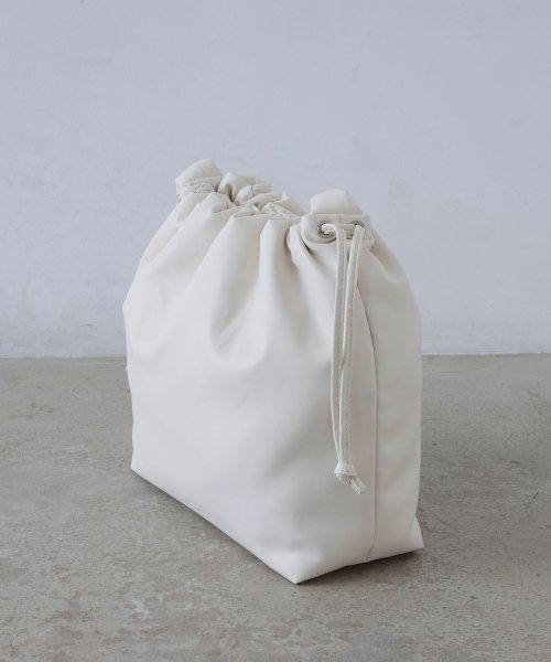 【EFOLE】フェイクレザー パデット ドローストリング トート バッグ 人気・おすすめ｜売れ筋商品・話題商品におすすめ 品質チェック済み 安心配送 今月のおすすめ