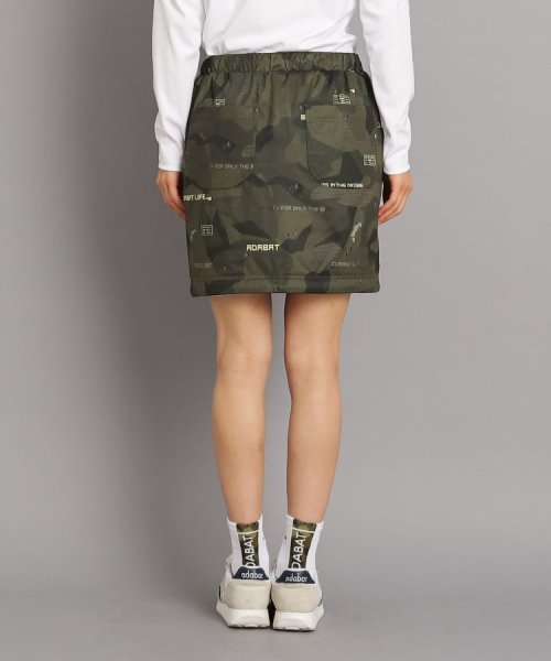 【リバーシブル／撥水／防風】ウェストゴム 中綿スカート 商品説明【デザイン】カモフラージュ柄と、ホワイトの組み合わせのリバーシブル中綿スカートです。ウェストのひもで調整することが可能。ゴルフマップ柄をカモフラー Y1499917181(11583円)