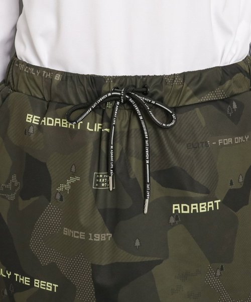 【リバーシブル／撥水／防風】ウェストゴム 中綿スカート 商品説明【デザイン】カモフラージュ柄と、ホワイトの組み合わせのリバーシブル中綿スカートです。ウェストのひもで調整することが可能。ゴルフマップ柄をカモフラー Y1499917181(11583円)