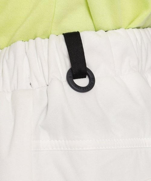 【リバーシブル／撥水／防風】ウェストゴム 中綿スカート 商品説明【デザイン】カモフラージュ柄と、ホワイトの組み合わせのリバーシブル中綿スカートです。ウェストのひもで調整することが可能。ゴルフマップ柄をカモフラー Y1499917181(11583円)