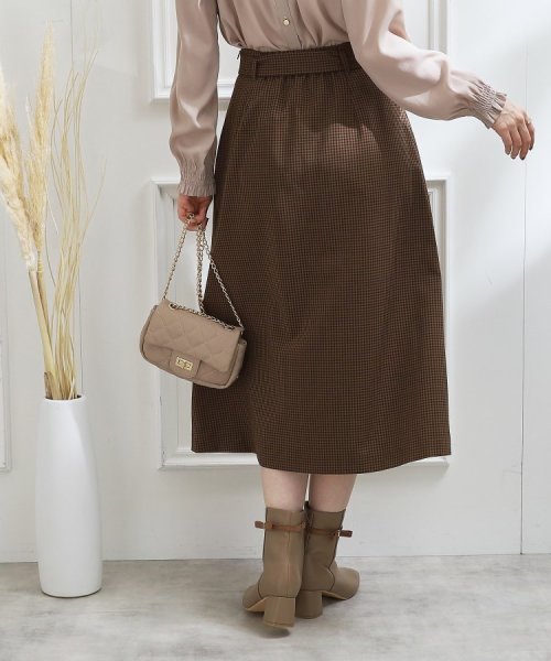 Couture Brooch(クチュールブローチ)/【大人レディな着こなしに】ボタンデザインスカート/img16