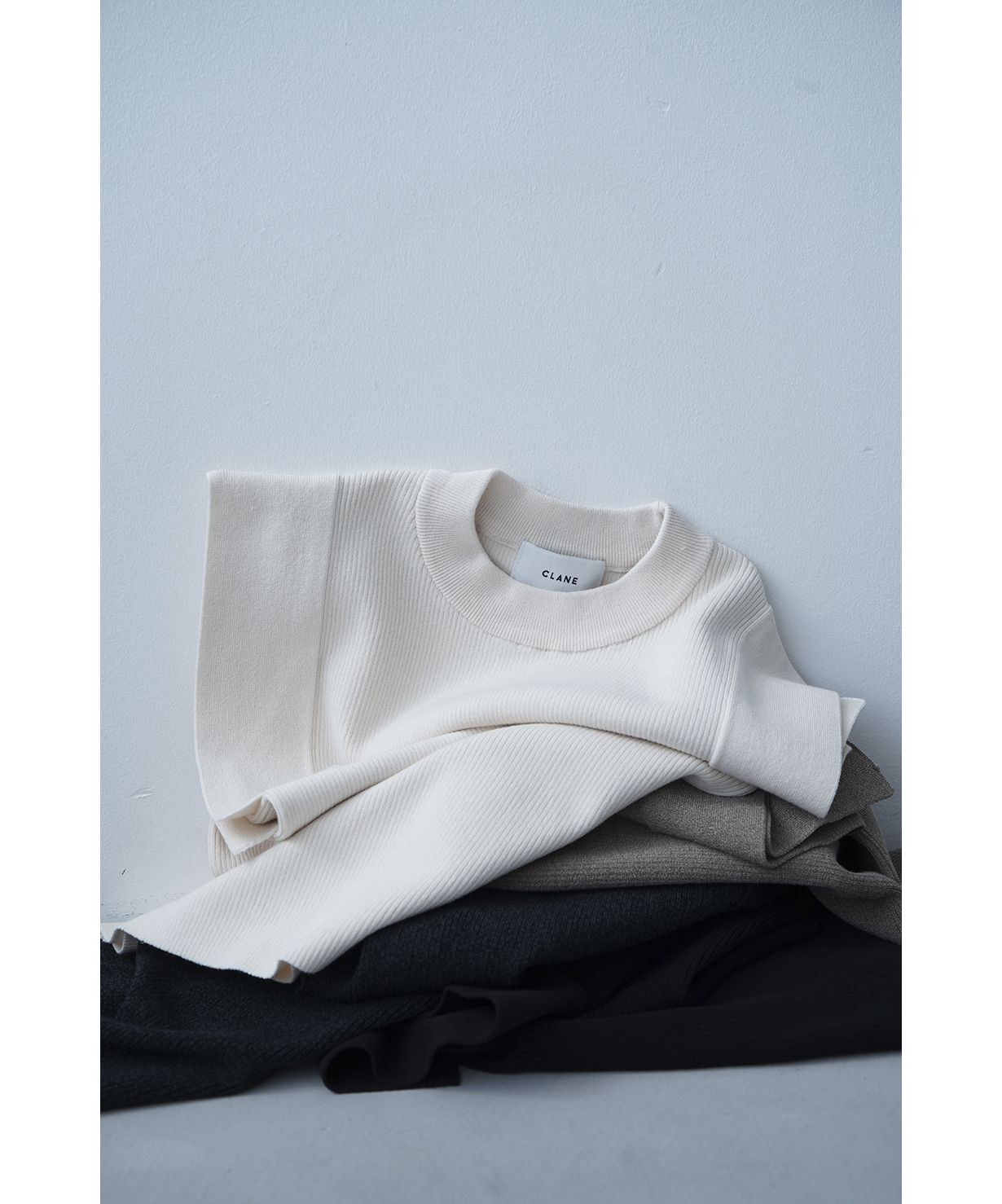 SQUARE SLEEVE KNIT TOPS(505467235) | クラネ(CLANE) - MAGASEEK