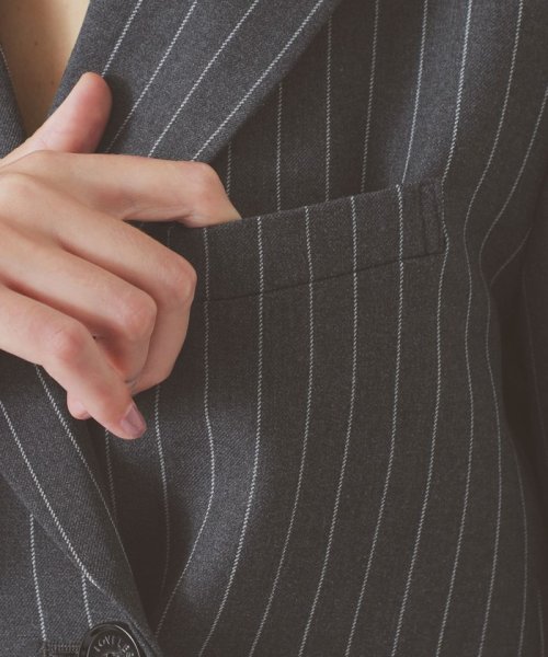 【ドラマ着用商品】ボックスクロップドジャケット 裏地 表地 ブラウン