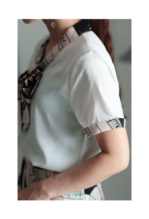 Sawa a la mode(サワアラモード)/スカーフ柄で上品に魅せる大人のセットアップ/img17