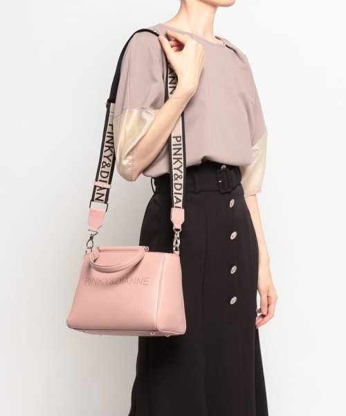 モデレイト　トートバッグ 