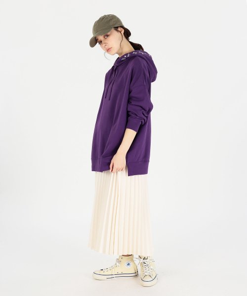 To b. by agnes b. OUTLET(トゥー　ビー　バイ　アニエスベー　アウトレット)/【Outlet】WU88 HOODIE ロゴボーイズフーディー/img02