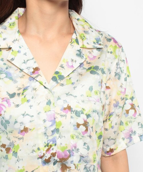 LEVI’S OUTLET(リーバイスアウトレット)/ALFIE SHIRT HAZY FLORAL ALMOND CREAM/img03